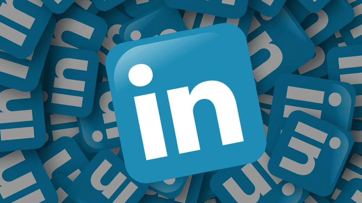 Tips from a Talent Consultant: How to Make Your LinkedIn Profile Work for Your Job Search