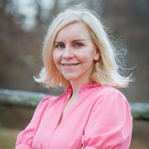 In Conversation with Liz Powell, Esq., MPH, Founder and CEO of G2G Consulting and Women’s Health Advocates + 8th Annual HERStory Gala Keynote