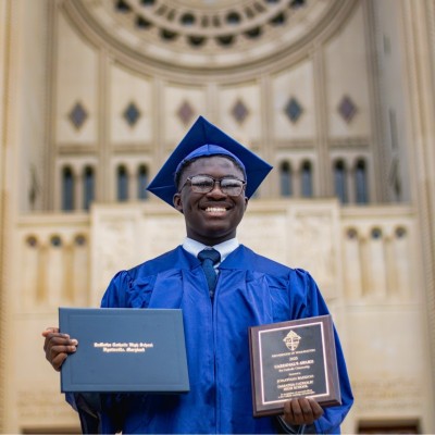 Buzzin’ Brood Spotlight: Jonathan Baddoo, Loyola University Maryland