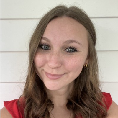 People on the Move: Allison King Named Community + Events Fellow at BioBuzz