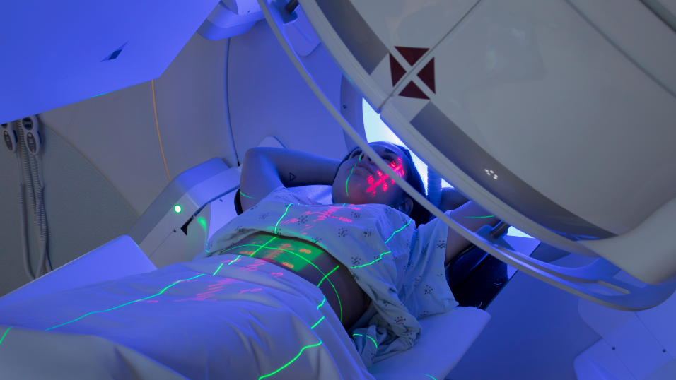 Penn Medicine Compresses Six Weeks of Radiation Into 10 Days in First U.S. FLASH Proton Therapy Trial